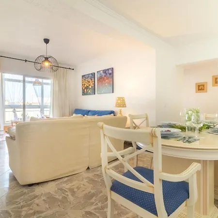 Апартаменты En Centro Vistas Al Mar *